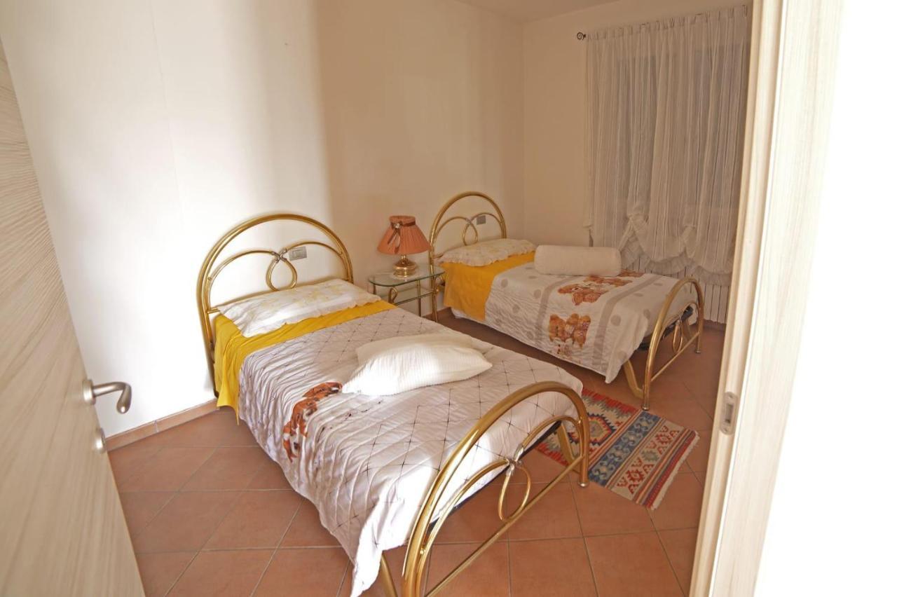 Casa Vacanze Al Capriano Appartamento Mora Cantello Ngoại thất bức ảnh