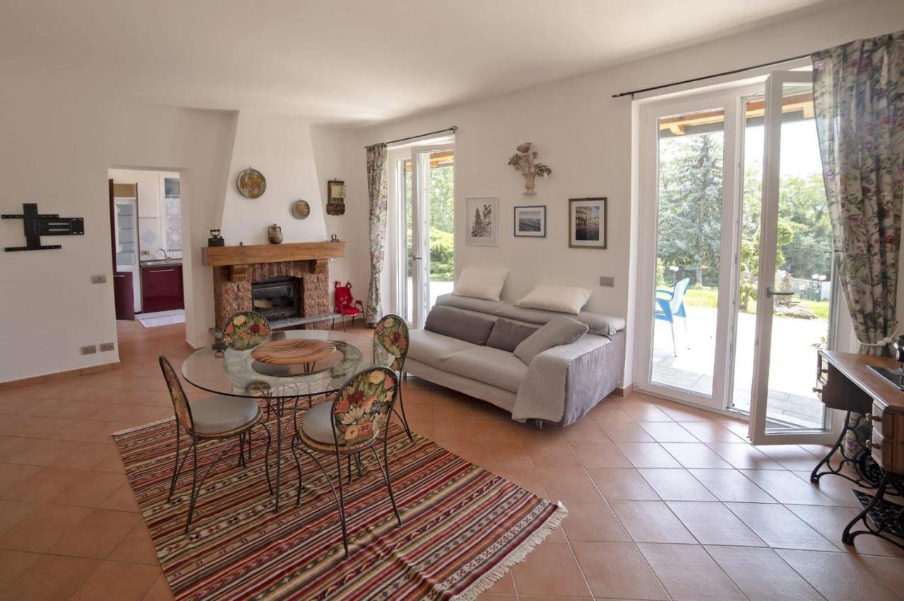 Casa Vacanze Al Capriano Appartamento Mora Cantello Ngoại thất bức ảnh
